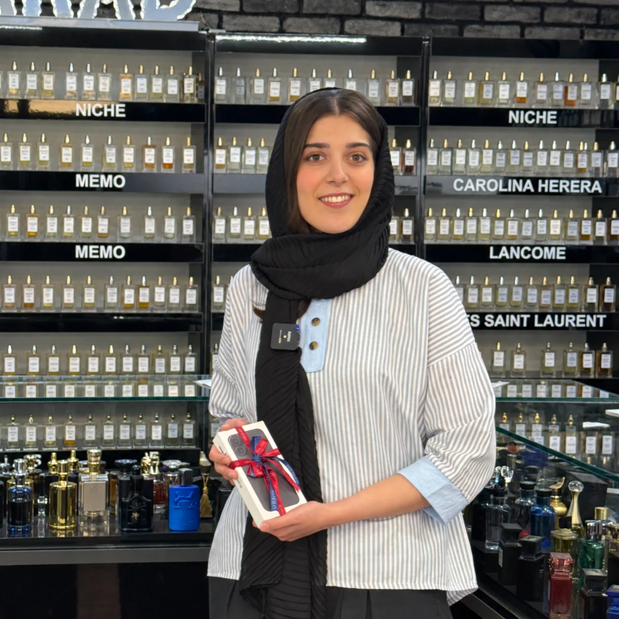 چهره ساختگی نمونه؛ عکس واقعی آقای نادری نیست