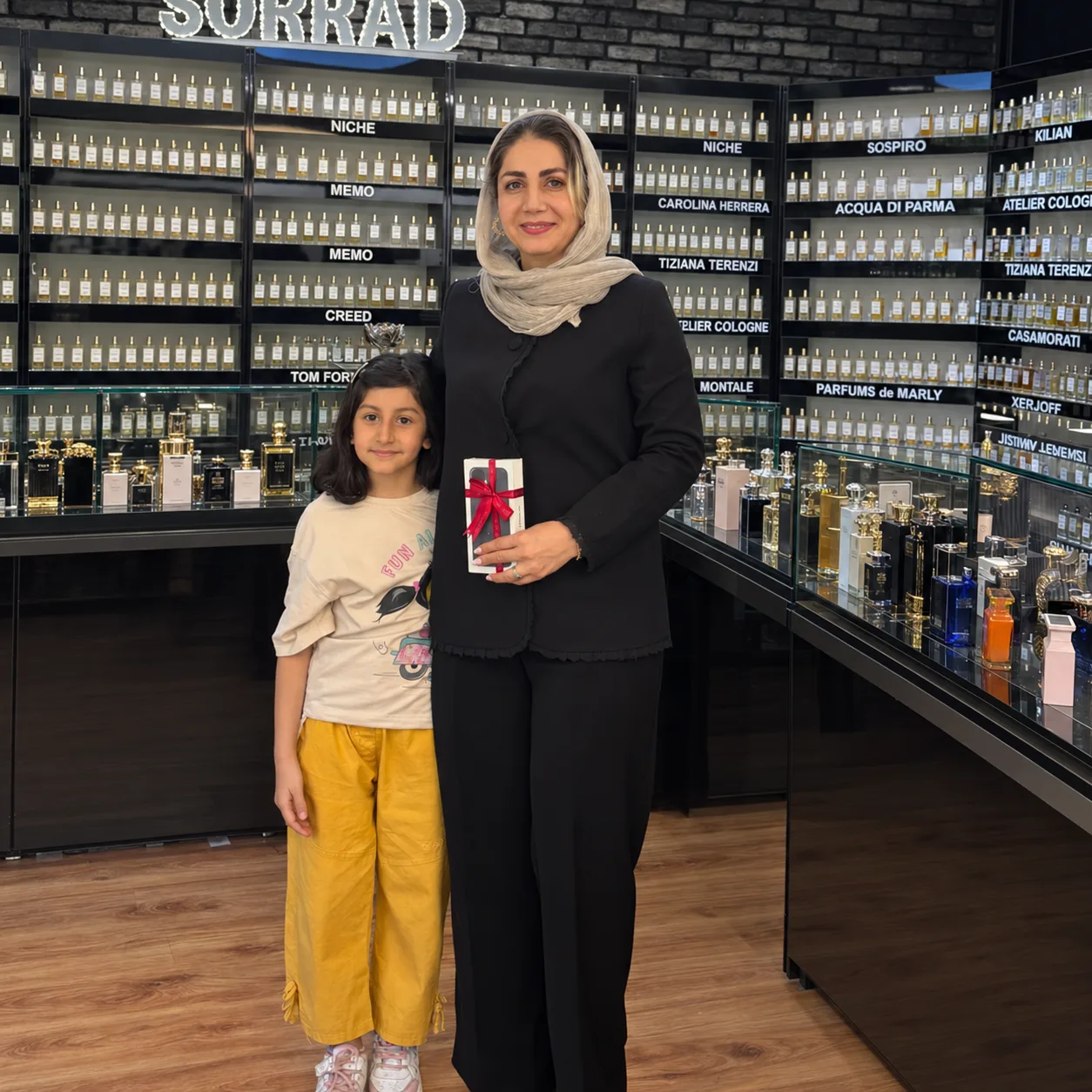 چهره ساختگی نمونه؛ عکس واقعی آقای نادری نیست